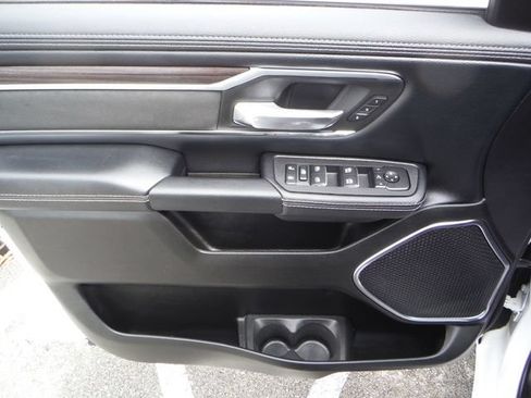 Used 2026 RAM 1500 Laramie AWD/4WD image 23