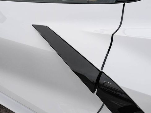 Used 2023 Chevrolet Corvette Stingray Preferred Cpe w/ Z51 Performance Package image 48