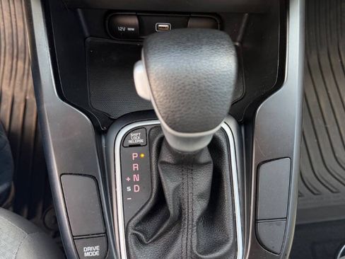 Used 2021 Kia Soul LX FWD image 19