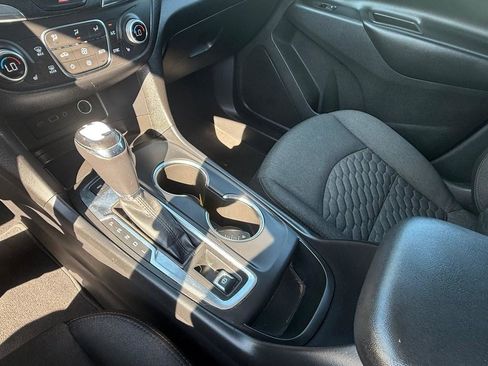 Used 2019 Chevrolet Equinox LT AWD/4WD image 20