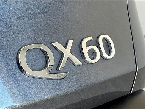 Certified 2025 INFINITI QX60 Luxe image 42