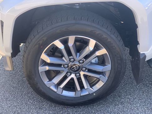 New 2026 Toyota 4Runner Limited image 31