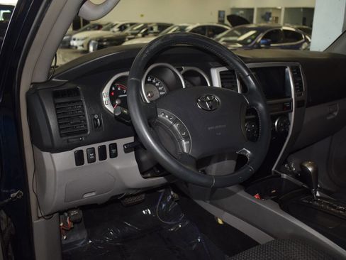 Used 2005 Toyota 4Runner Sport AWD/4WD image 27