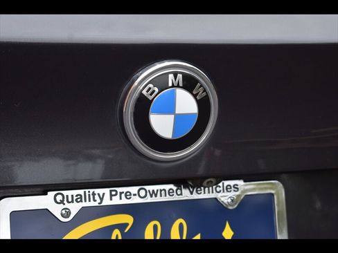 Used 2017 BMW X5 xDrive40e image 53