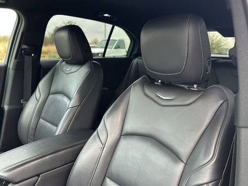 Used 2022 Cadillac XT4 Premium Luxury w/ Safety Alert Package image 14