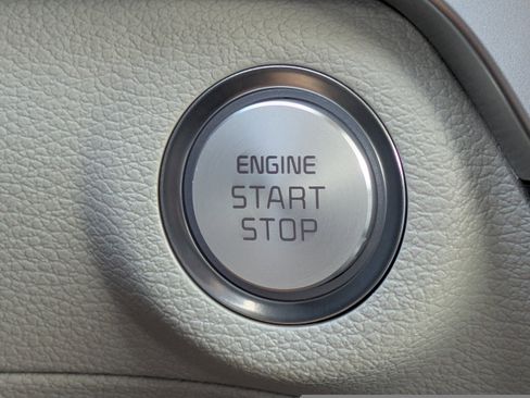 New 2025 Kia Telluride EX w/ EX Captain's Chair Package image 41