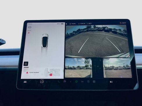 Used 2022 Tesla Model Y Performance AWD/4WD image 13