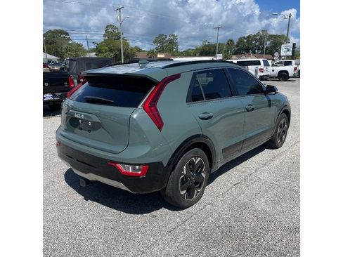 Used 2023 Kia Niro Wind FWD image 3