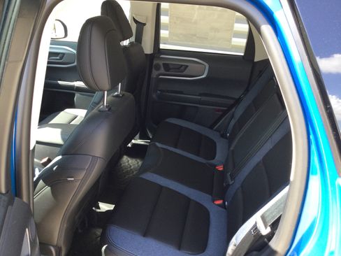 New 2025 Ford Bronco Sport Outer Banks w/ Sasquatch Outer Banks Package image 7