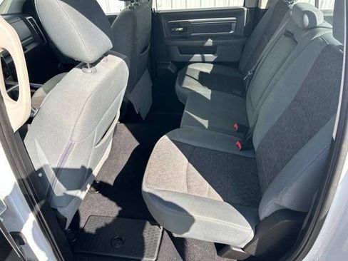 Used 2019 RAM 1500 Warlock AWD/4WD image 42