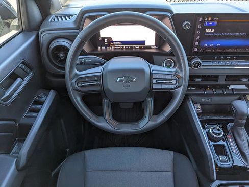 Used 2024 Chevrolet Colorado Trail Boss w/ Advanced Trailering Package image 18