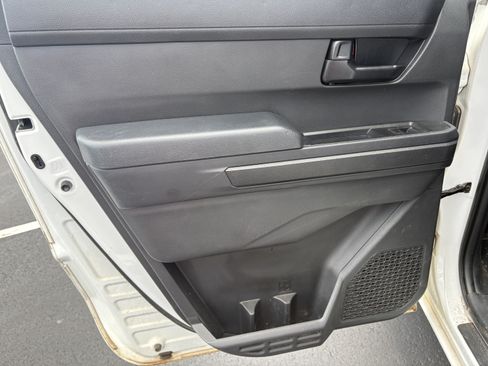 Used 2024 Toyota Tacoma SR5 RWD image 7
