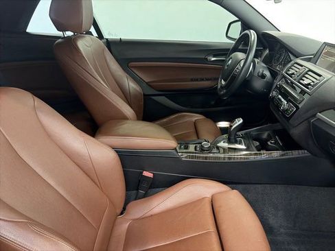 Used 2016 BMW 228i xDrive Convertible image 34