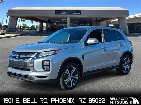 Used 2021 Mitsubishi Outlander Sport SE image 1