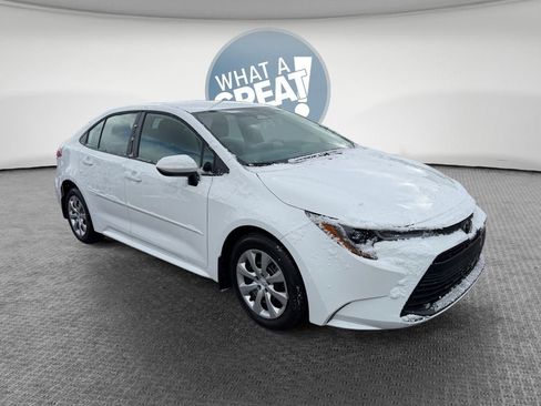 Certified 2026 Toyota Corolla LE image 1