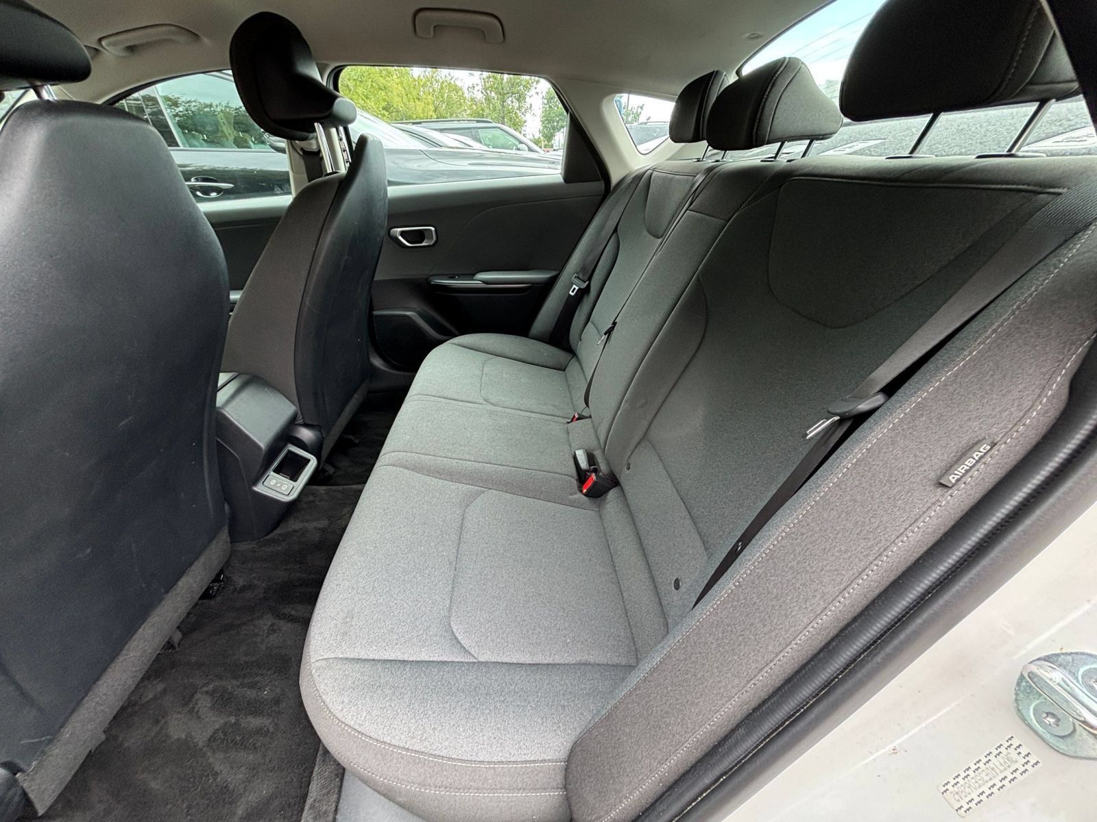 Used 2025 Kia K4 FWD image 24
