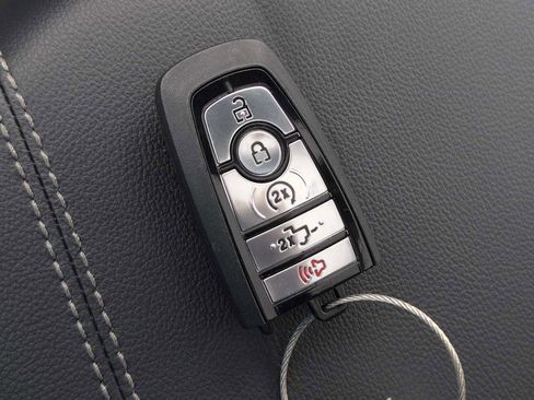 New 2026 Ford F250 Lariat w/ Lariat Ultimate Package image 26