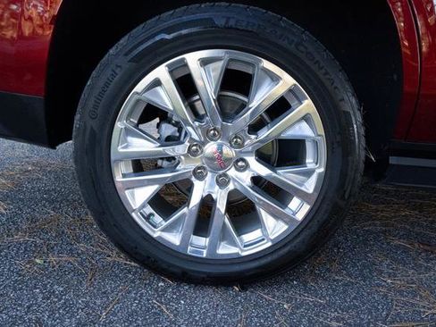 Used 2021 GMC Yukon Denali w/ Denali Premium Package image 43