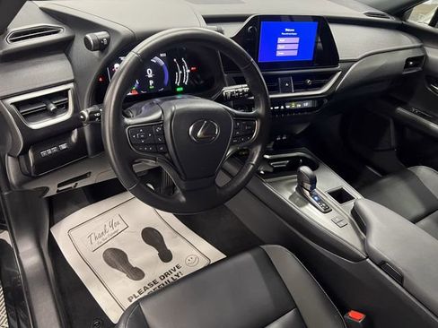 Certified 2025 Lexus UX 300h FWD image 16