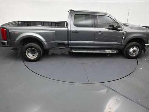 Used 2023 Ford F350 XLT w/ Camper Package AWD/4WD image 16