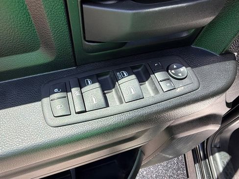 Used 2023 RAM 1500 Express w/ Wheel & Sound Group AWD/4WD image 13