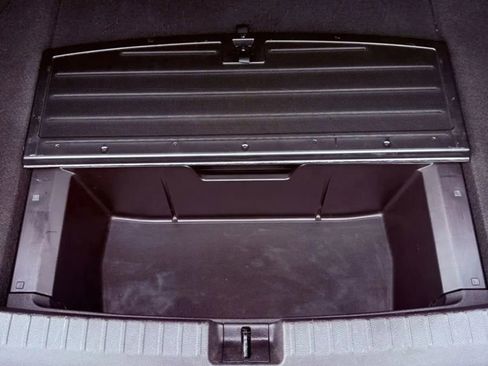 Used 2018 Acura TLX 2.4 Sedan 4D image 35