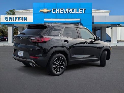 New 2026 Chevrolet TrailBlazer ACTIV w/ Convenience Package FWD image 4
