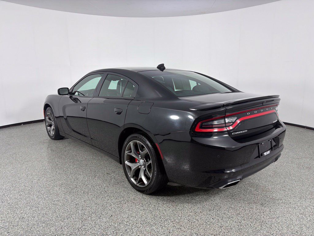 Used 2015 Dodge Charger SXT w/ Plus Group RWD image 4