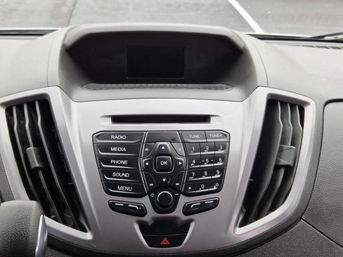 Used 2019 Ford Transit 350 XLT image 41