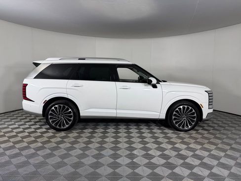 Used 2026 Hyundai Palisade Calligraphy FWD image 5