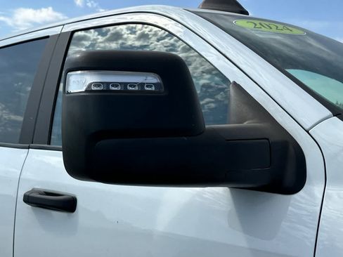 Used 2024 RAM 3500 Big Horn AWD/4WD image 29