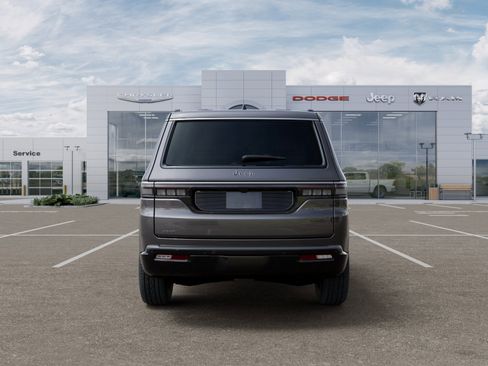 New 2026 Jeep Grand Wagoneer 4WD w/ Premium Group I image 33