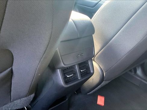 Used 2026 GMC Terrain Elevation AWD/4WD image 32