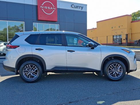 Certified 2025 Nissan Rogue S image 7