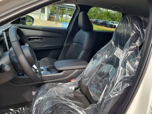 New 2026 MAZDA CX-5 Preferred AWD/4WD image 17