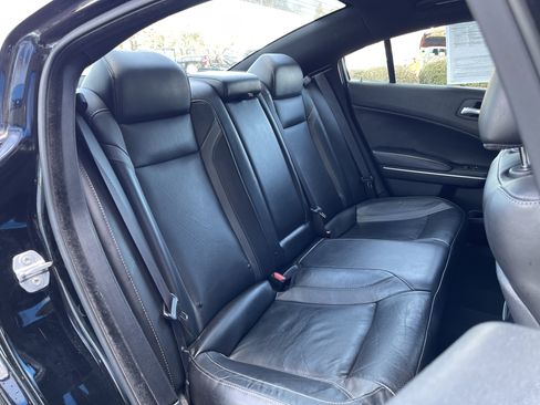 Used 2022 Dodge Charger SXT w/ Leather Interior Group image 33