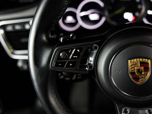 Used 2019 Porsche Panamera Turbo S image 21