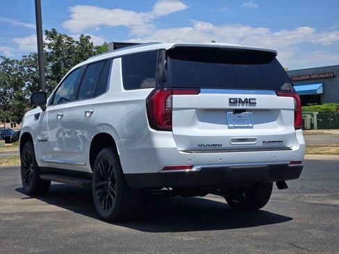 New 2026 GMC Yukon Elevation w/ Elevation Premium Package AWD/4WD image 3