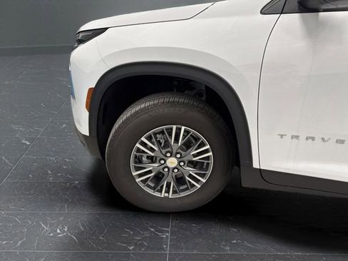 New 2026 Chevrolet Traverse LT w/ Driver Confidence Package image 37