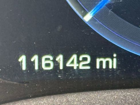 Used 2017 Cadillac Escalade ESV Luxury image 7