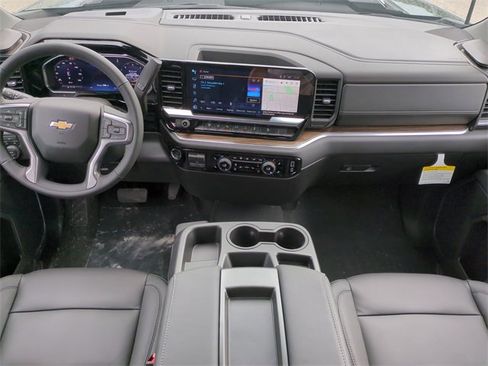 New 2026 Chevrolet Silverado 2500 LT image 15