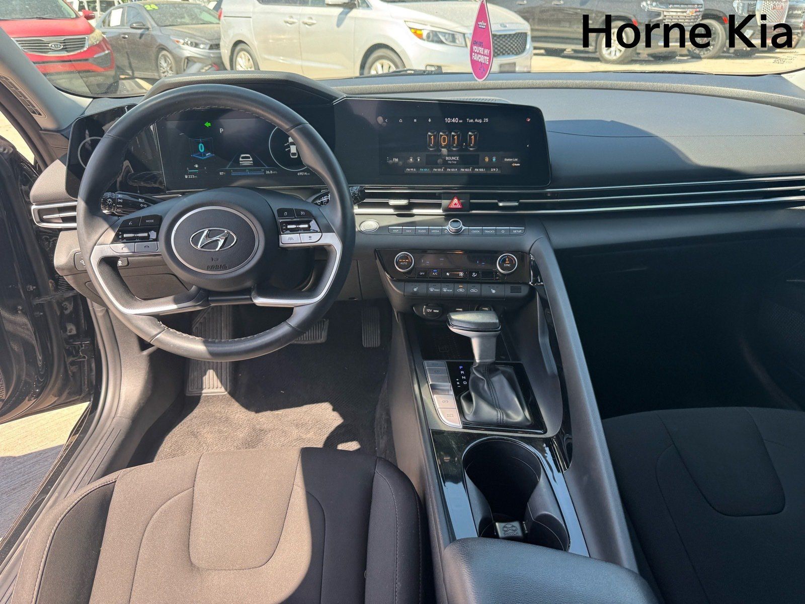 Used 2023 Hyundai Elantra SEL w/ Convenience Package FWD image 14