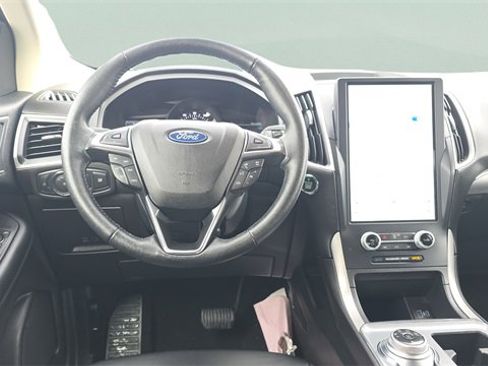 Certified 2022 Ford Edge SEL image 15