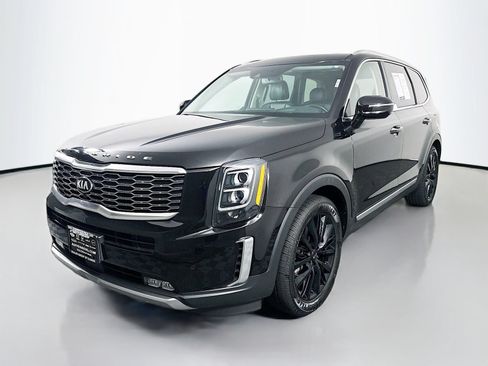 Used 2020 Kia Telluride SX w/ SX Prestige Package AWD/4WD image 3