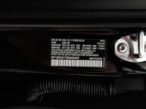 Certified 2022 Porsche Cayenne GTS AWD/4WD image 45