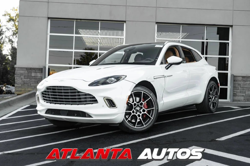 Used 2022 Aston Martin DBX AWD/4WD image 1
