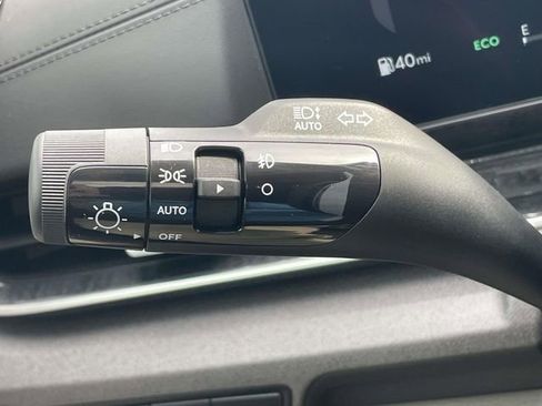 New 2026 Kia Carnival SX FWD image 34