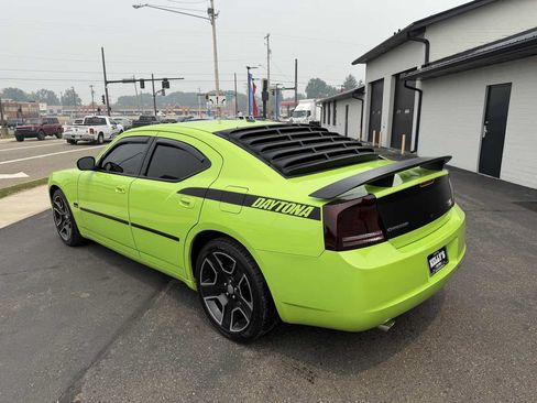 Used 2007 Dodge Charger R/T RWD image 3