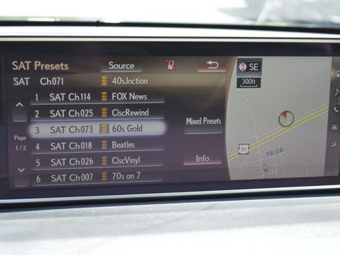 Used 2019 Lexus RX 350 AWD w/ Navigation Package image 29