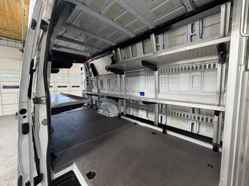 Used 2020 Mercedes-Benz Sprinter 2500 w/ Driver Convenience Package image 23
